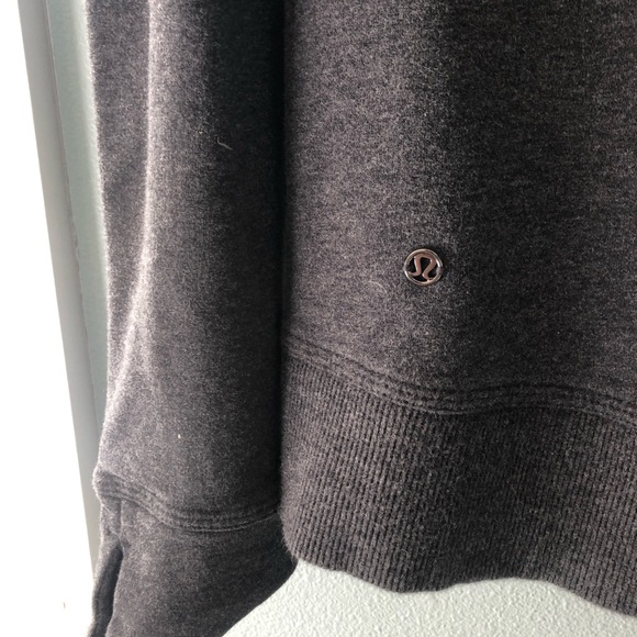 Lululemon gray hoodie women’s size 8 - Picture 5 of 5